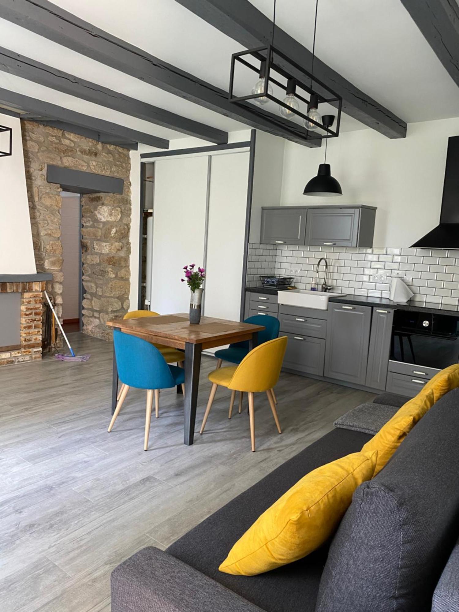 Apartment Fleurie Rdc *